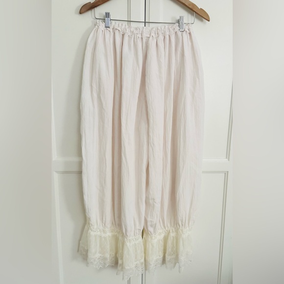 Forever Young Bloomer Pants in White Alyssum - Picture 16 of 16